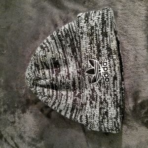Adidas beanie